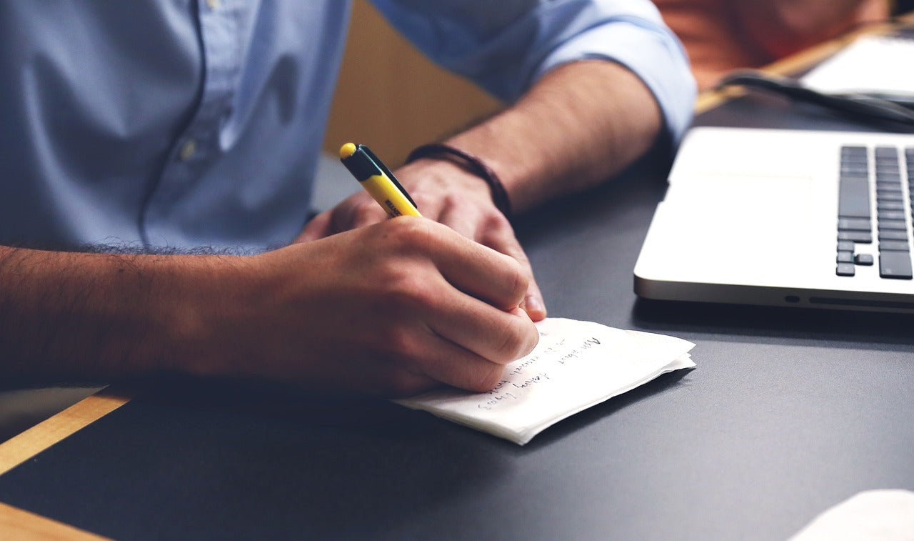 ⚪ The "Professional" Launch - Bestseller Package